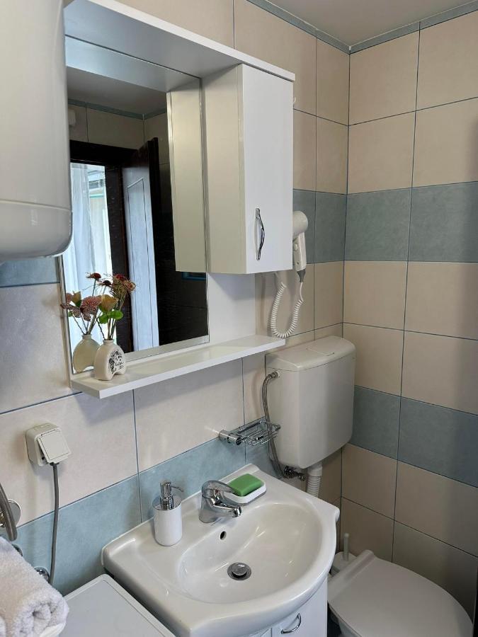 Apartman Emily Apartment Niksic Luaran gambar