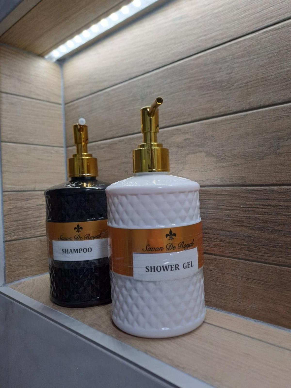 Apartmani Emily & Jully Niksic Luaran gambar